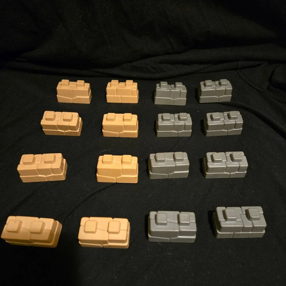 Vintage Crossbows and Catapults 16 bricks tan and gray